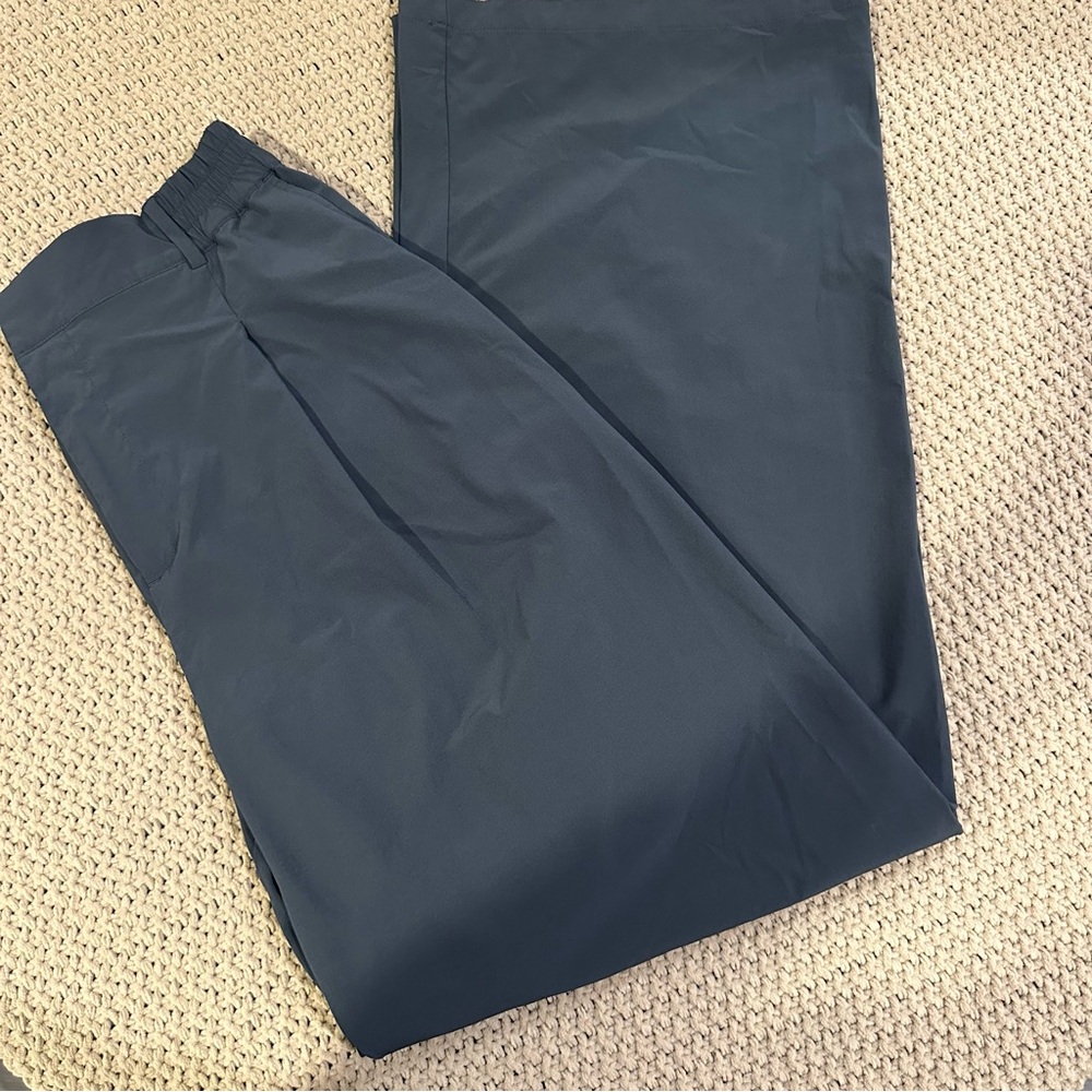 Grey Alo Pursuit Trouser